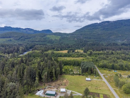 429 Community Rd, Sayward, BC 