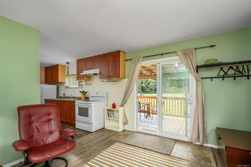 429 Community Rd, Sayward, BC 