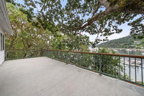 936 Arbutus Ave, Duncan, BC 