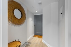 1814-155 Yorkville Avenue  Toronto, ON M5R 0B4