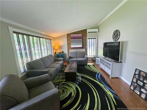 735 Assumption, Bathurst, NB 