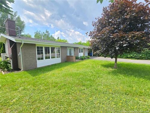 735 Assumption, Bathurst, NB 