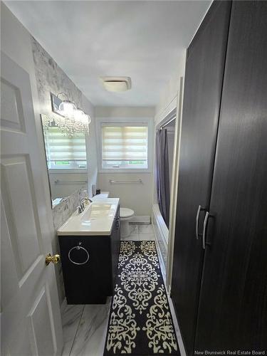 735 Assumption, Bathurst, NB 