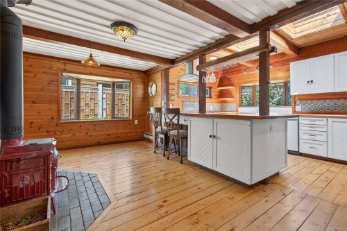 1162 Booth Rd Sw, Comox, BC 