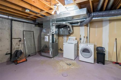 133 Dumoulin St, Winnipeg, MB 