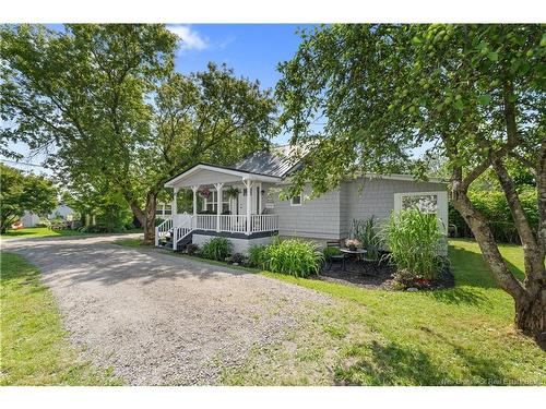 76 Third Ave, Pointe-Du-Chêne, NB 