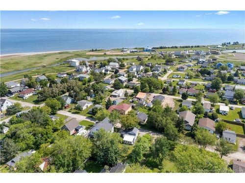 76 Third Ave, Pointe-Du-Chêne, NB 