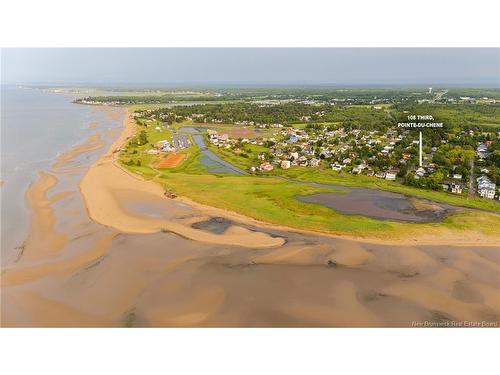 108 Third Ave, Pointe-Du-Chêne, NB 