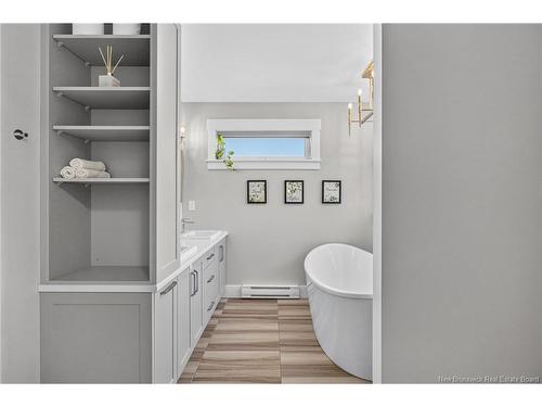 438 Maplehurst Dr, Moncton, NB 