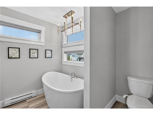 438 Maplehurst Dr, Moncton, NB 