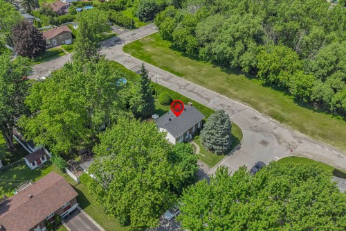 Photo aérienne - 145 Rue Elgin, Châteauguay, QC 