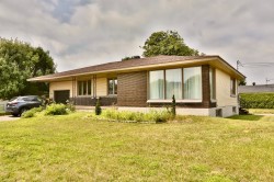 615 Rue Notre-Dame  Acton Vale, QC J0H 1A0