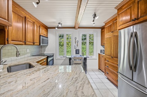 Cuisine - 401 Ch. Du Sommet, Fossambault-Sur-Le-Lac, QC - Indoor Photo Showing Kitchen