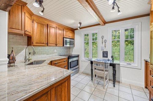 Cuisine - 401 Ch. Du Sommet, Fossambault-Sur-Le-Lac, QC - Indoor Photo Showing Kitchen