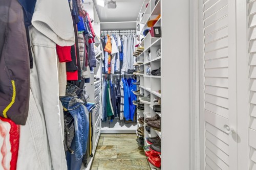 Penderie (Walk-in) - 401 Ch. Du Sommet, Fossambault-Sur-Le-Lac, QC - Indoor With Storage