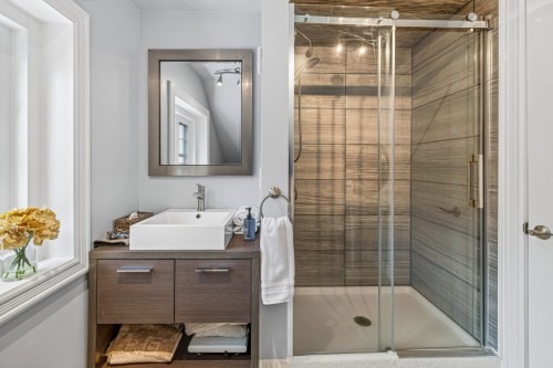 Salle de bains - 401 Ch. Du Sommet, Fossambault-Sur-Le-Lac, QC - Indoor Photo Showing Bathroom