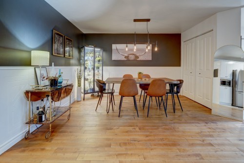 Salle à manger - 9520 Rue Riverin, Brossard, QC 