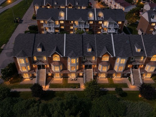 Photo aérienne - 9520 Rue Riverin, Brossard, QC 