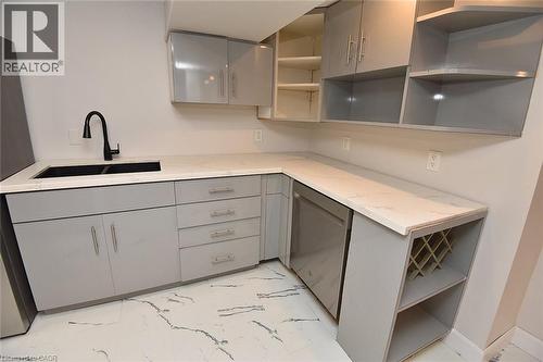 282 East 38Th Street, Hamilton, ON 