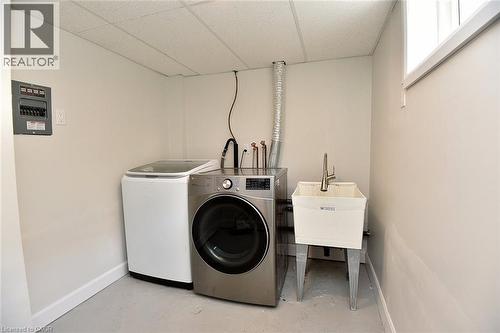 282 East 38Th Street, Hamilton, ON 