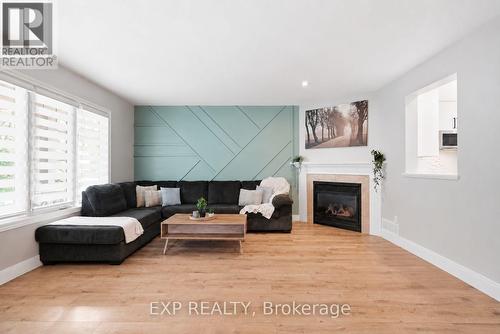 29 Augusta Crescent, St. Thomas, ON - Indoor Photo Showing Living Room With Fireplace