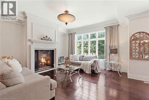 586 Maple Avenue, Burlington, ON - Indoor Photo Showing Living Room With Fireplace