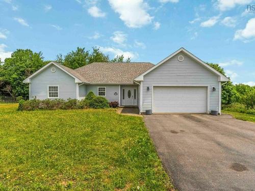 15 Deer Haven Drive, Kentville, NS 