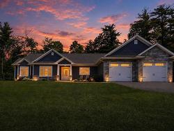 485 Calderwood Drive  Wellington, NS B2T 0S2
