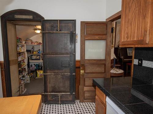 121 Water Street, Shelburne, NS 