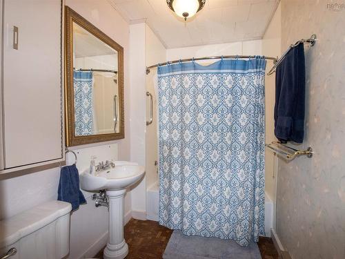 121 Water Street, Shelburne, NS 