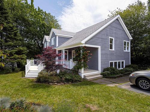 2 Fenwood Road, Halifax, NS 