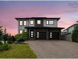 4 Crownridge Drive Bedford, NS B4B 0X4