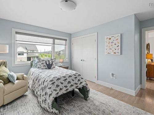 4 Crownridge Drive, Bedford, NS 
