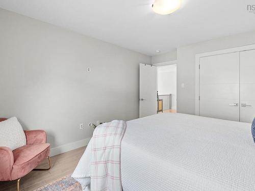 4 Crownridge Drive, Bedford, NS 