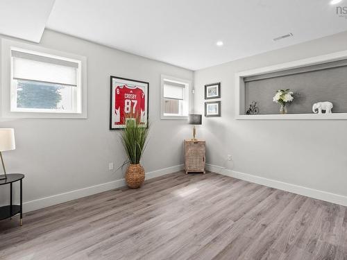 4 Crownridge Drive, Bedford, NS 