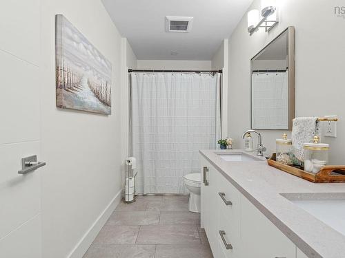 4 Crownridge Drive, Bedford, NS 