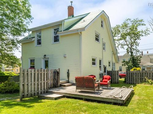 21 Brunswick Street, Yarmouth, NS 