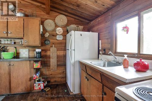 18 5Kl Island Kahshe Lake, Gravenhurst (Morrison), ON 
