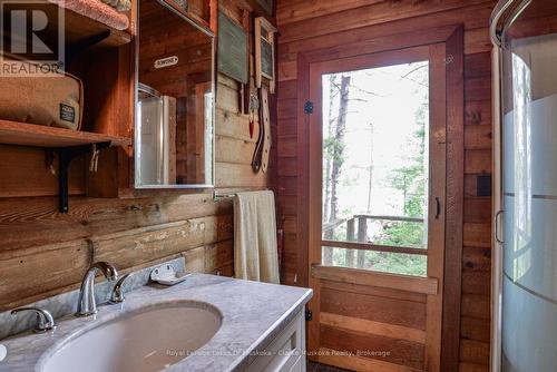 18 5Kl Island Kahshe Lake, Gravenhurst (Morrison), ON 
