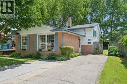 39 SHEA Crescent  Kitchener, ON N2E 1E9