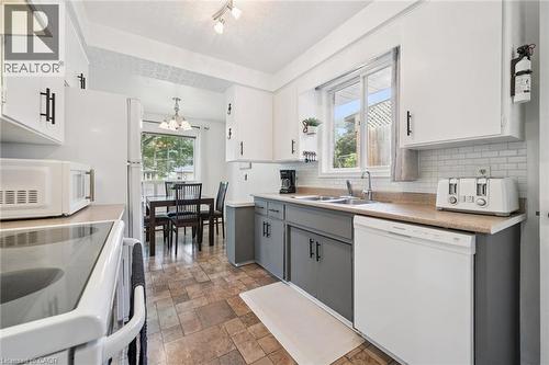 39 Shea Crescent, Kitchener, ON 