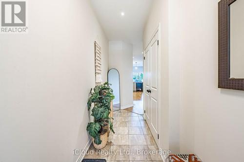 235 Mead Avenue, Hamilton, ON - Indoor Photo Showing Other Room