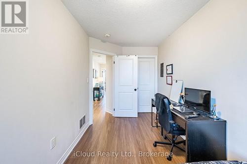 235 Mead Avenue, Hamilton, ON - Indoor Photo Showing Office