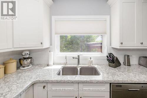 31 Robern Avenue, Tiny, ON 