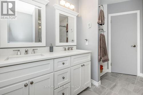 31 Robern Avenue, Tiny, ON 