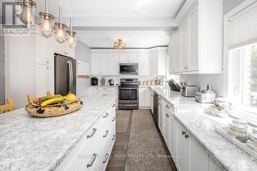 31 Robern Avenue, Tiny, ON 