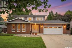 233 Sturgeon PLACE  Saskatoon, SK S7K 4C5