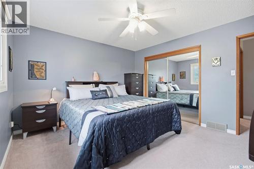 233 Sturgeon Place, Saskatoon, SK 