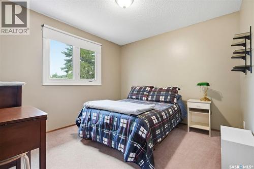 233 Sturgeon Place, Saskatoon, SK 