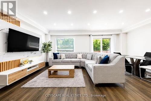 3974 Stardust Drive, Mississauga, ON 